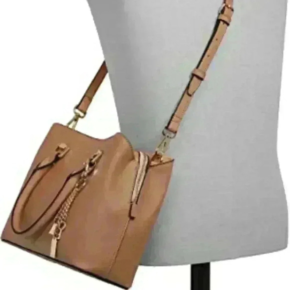 𝅺aldo Women's Legoiri Top Handle Bag & Crossbody​ - Picture 5 of 5